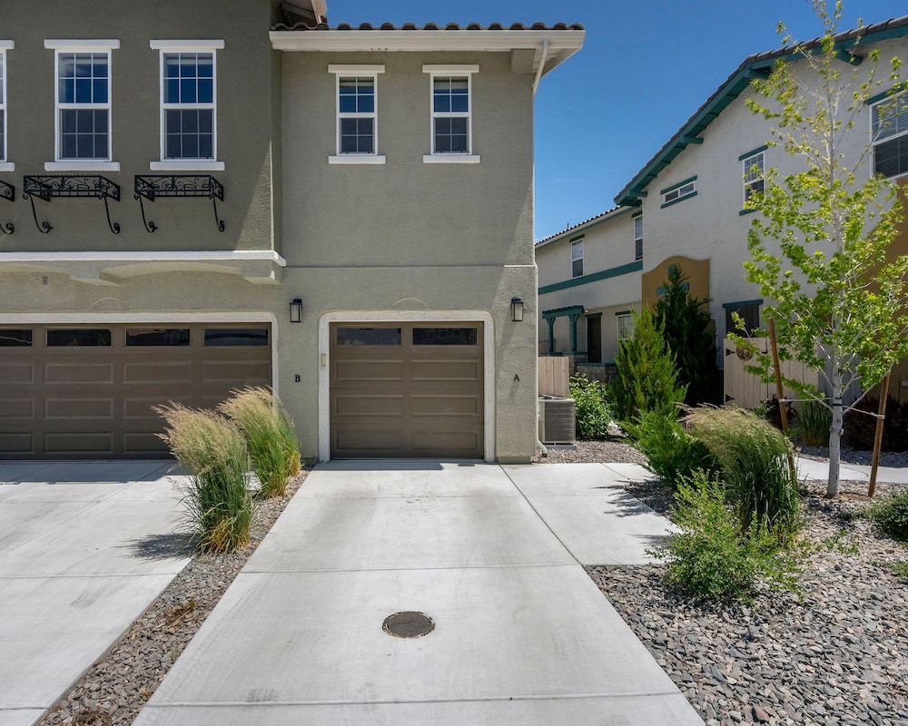 Reno Vacations - Marketing in Reno With 2 Bedrooms and 2 Bathrooms - Property Image 10