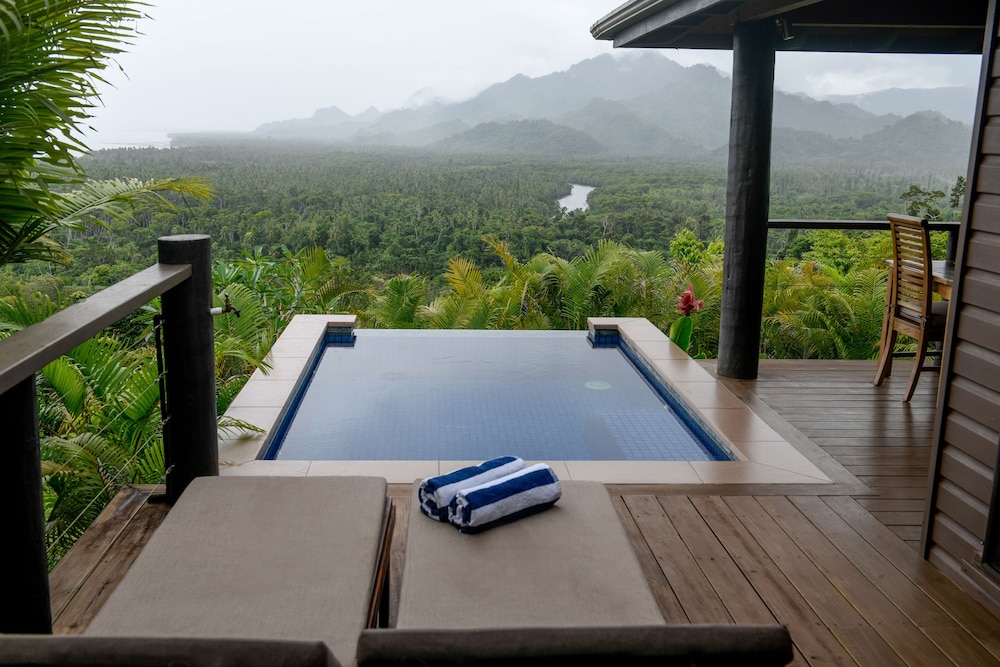 Emaho Sekawa Resort