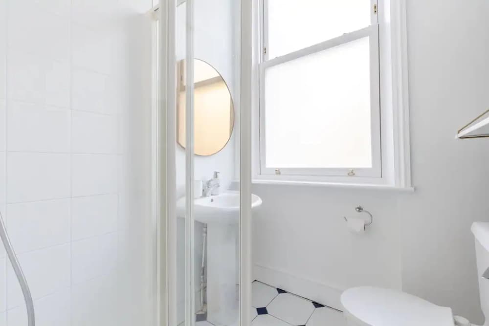 Cosy 1 Bedroom Apartment in West Kensington