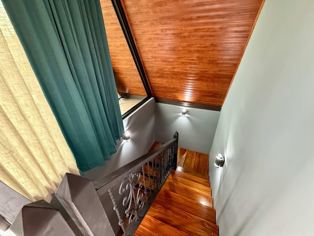 Nayari Arenal Farmstay A-frame Chalet La Fortuna