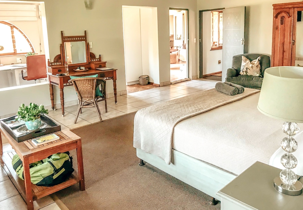 Ngoye Lodge