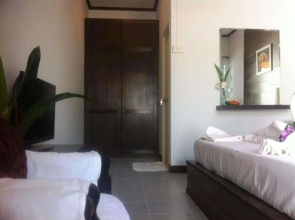 NT House Koh Lipe Resort