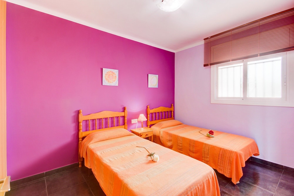 Apartment in Roses by Sta Margarita Beach