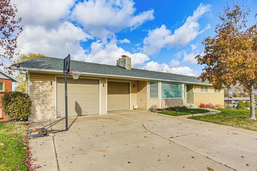 Family Home w/ Games & Fenced Yard in South Ogden