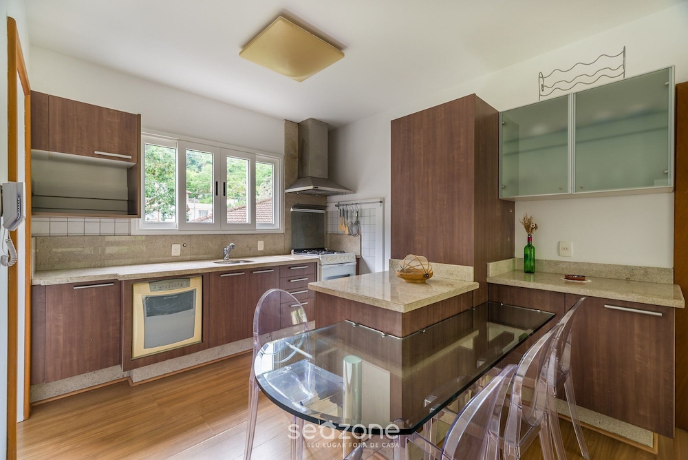 Apartments 450m From Lagoa da Conceicao - CRM