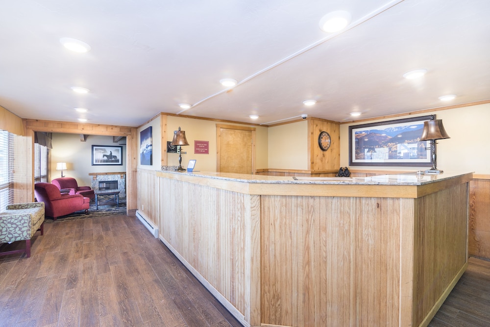 Teton West Motel