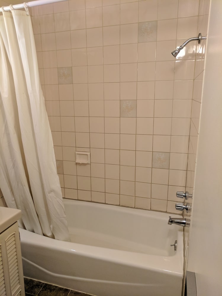 Allen's Budget Motel