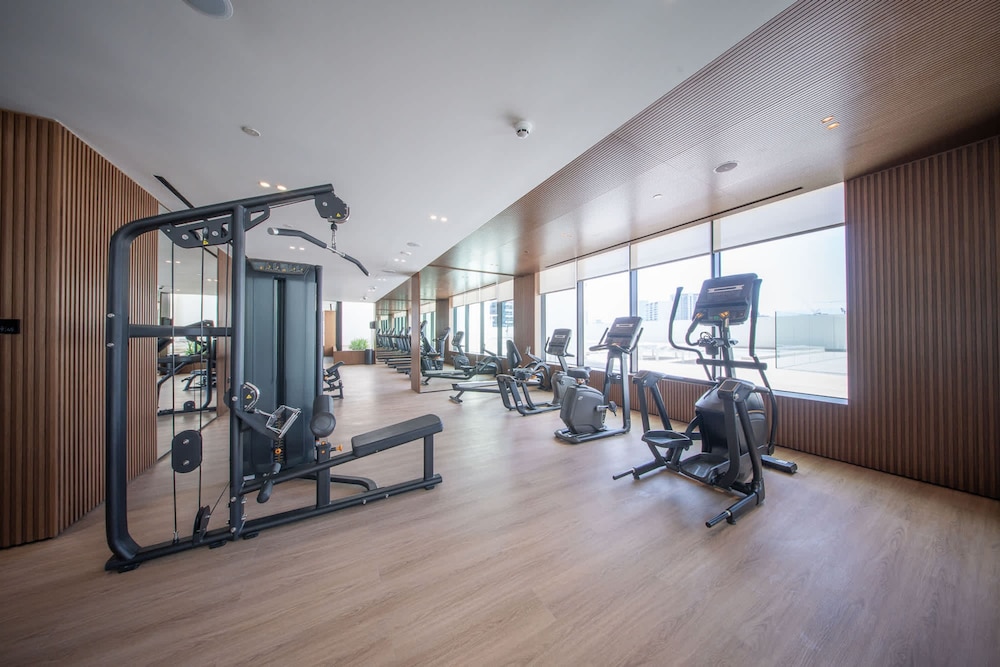 Luxury 1-bedroom JVC Apartment With Balcony Pool