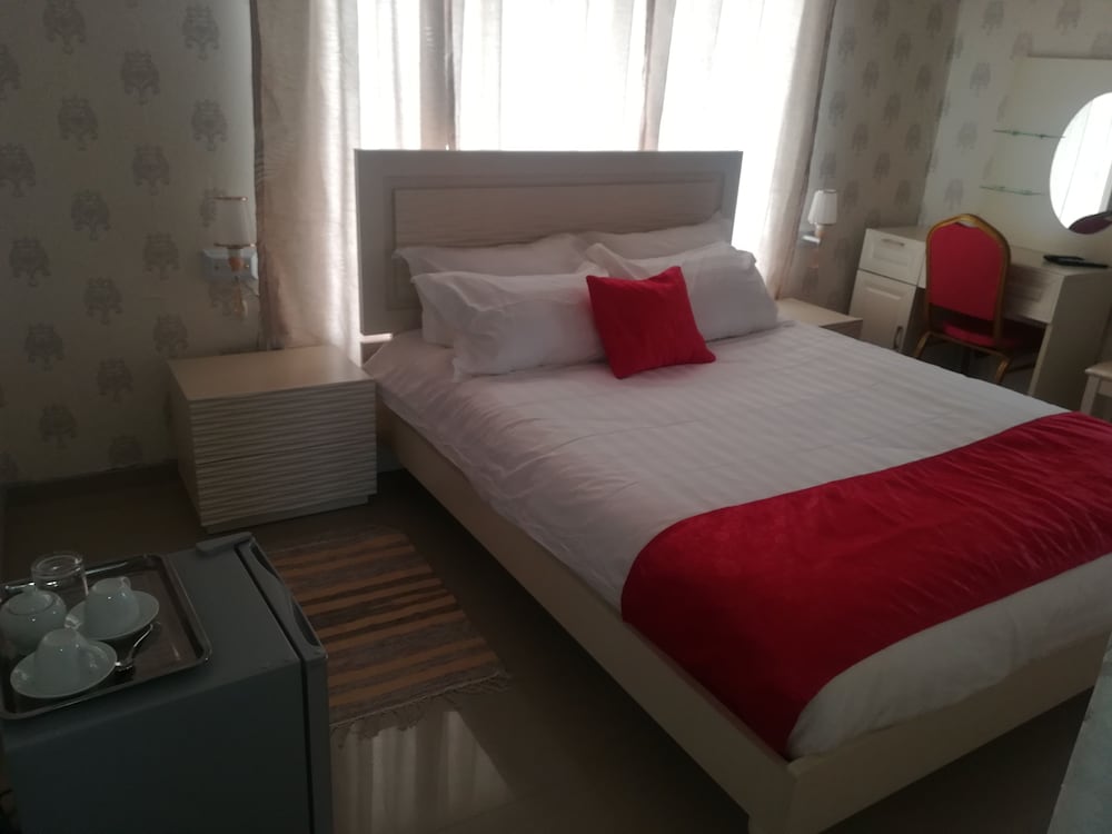 Lee Land Guest House view 4
