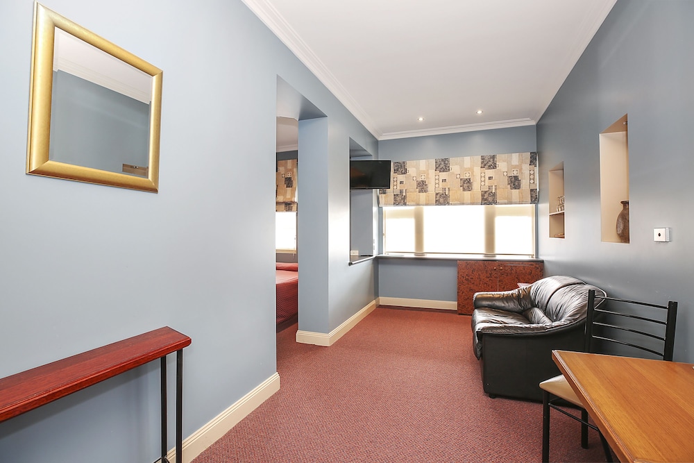Grand Central Accommodation B&B Cobden view 5