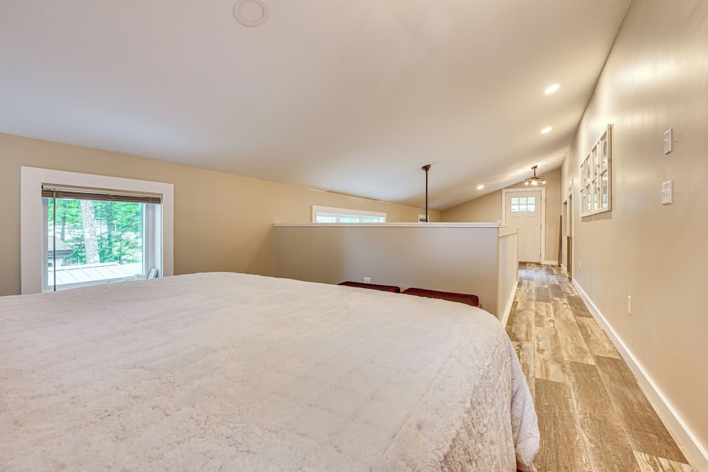Walk to Lake Beaches: Cabin w/ Patio in Belmont!