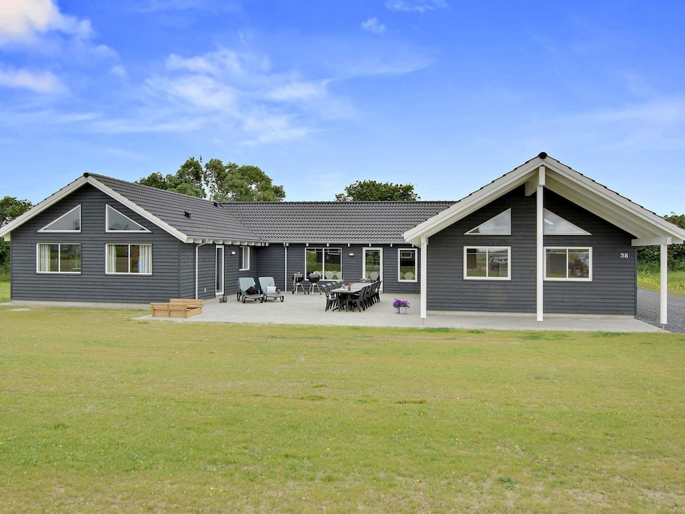 5 Star Holiday Home in Bogense