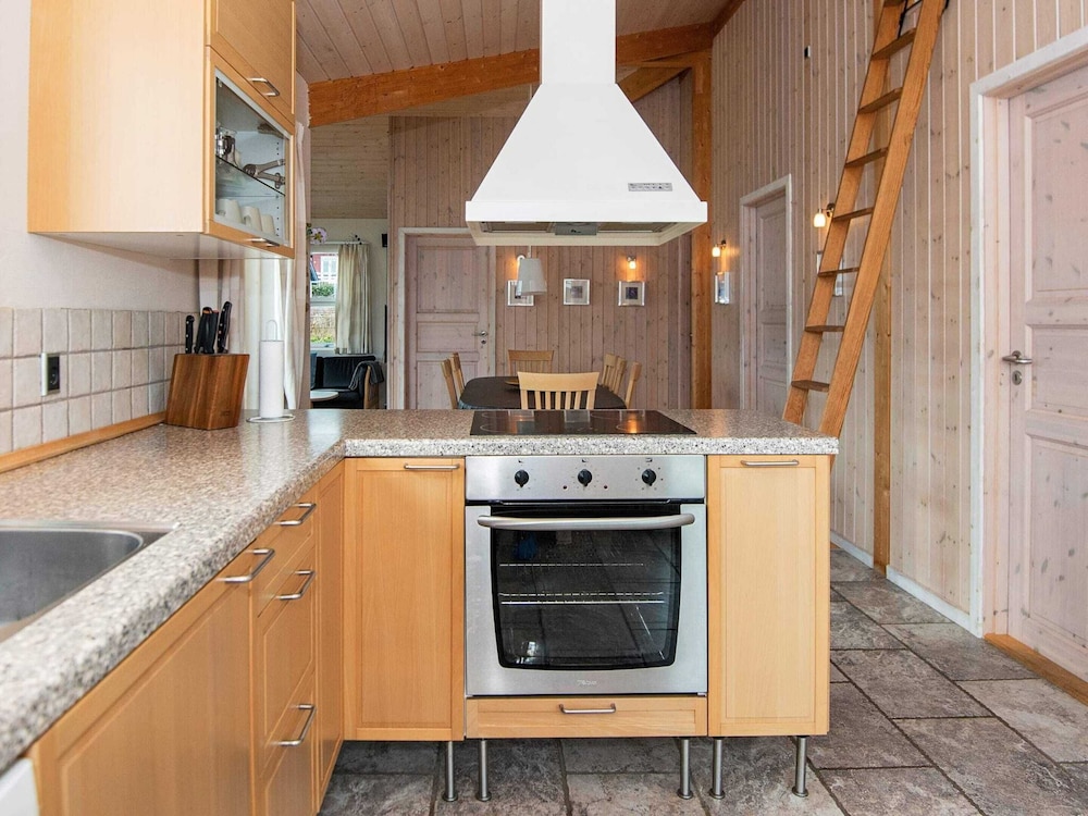 8 Person Holiday Home in Sjolund-by Traum view 3