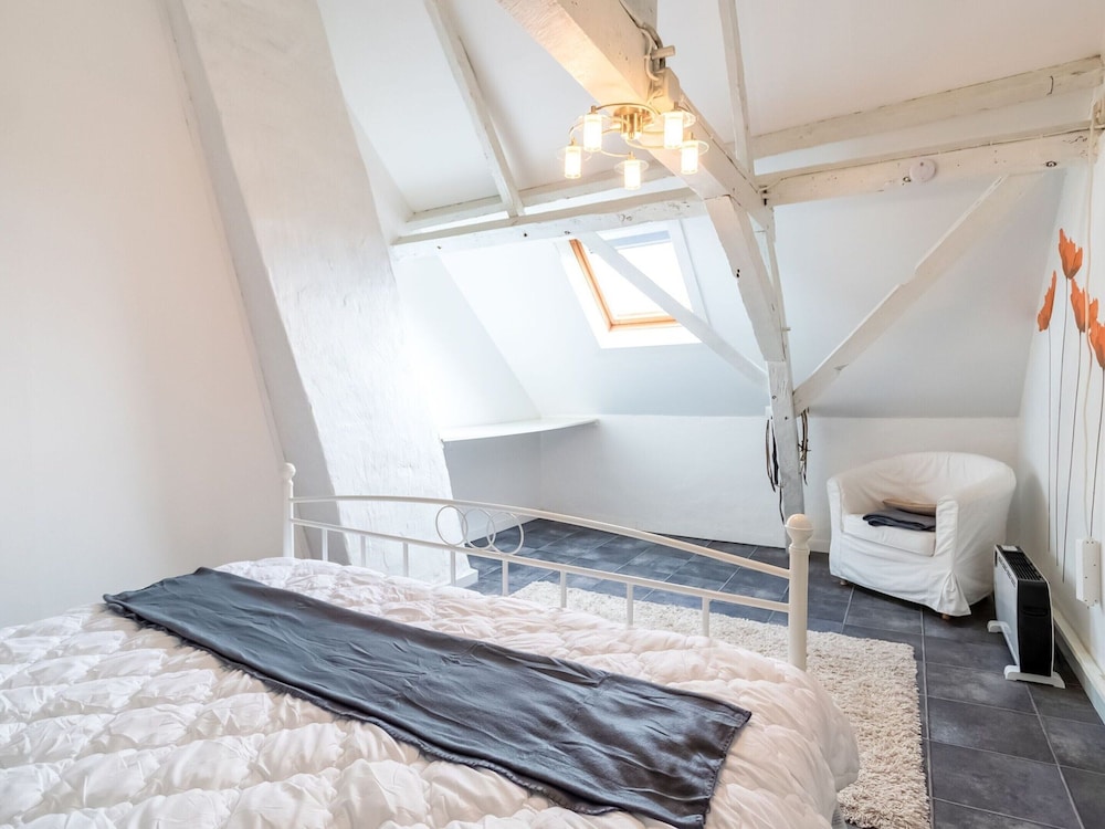 Holiday Home in Stavele With Terrace view 2