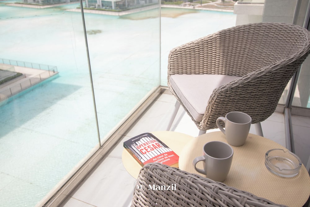Manzil - Spacious 2BR near Dubai Mall