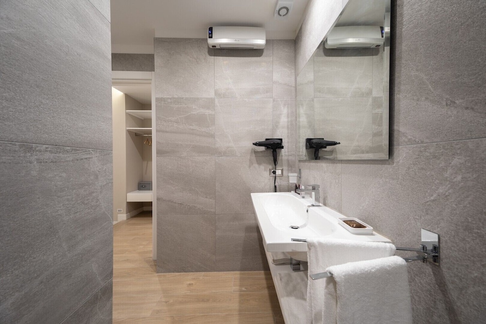 Alma Suites