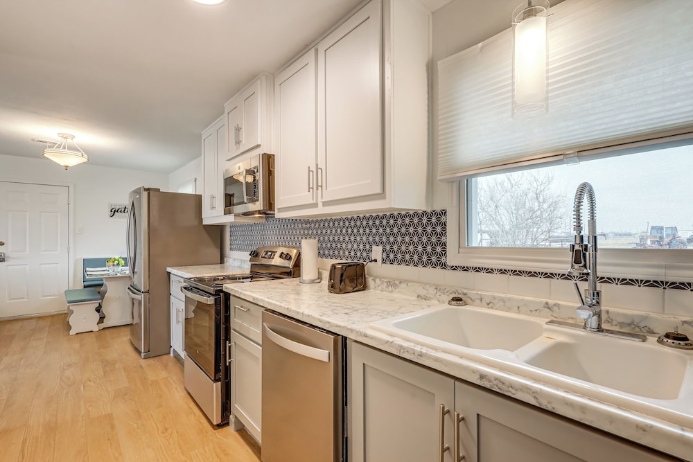 Near Hunting Grounds: Quiet Home in Aspermont!