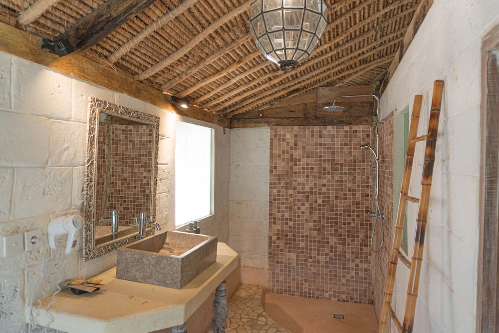 Biu Biu Resort