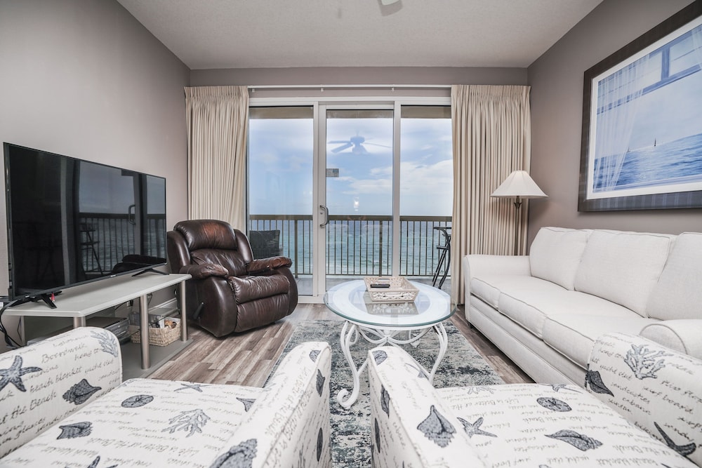 Calypso Beach Resort by Panhandle Getaways