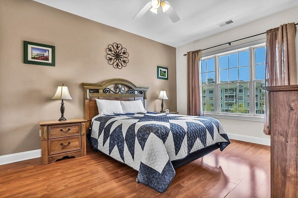 Magnolia Point Magnolia Lake 4817-303 2 Bedroom Condo