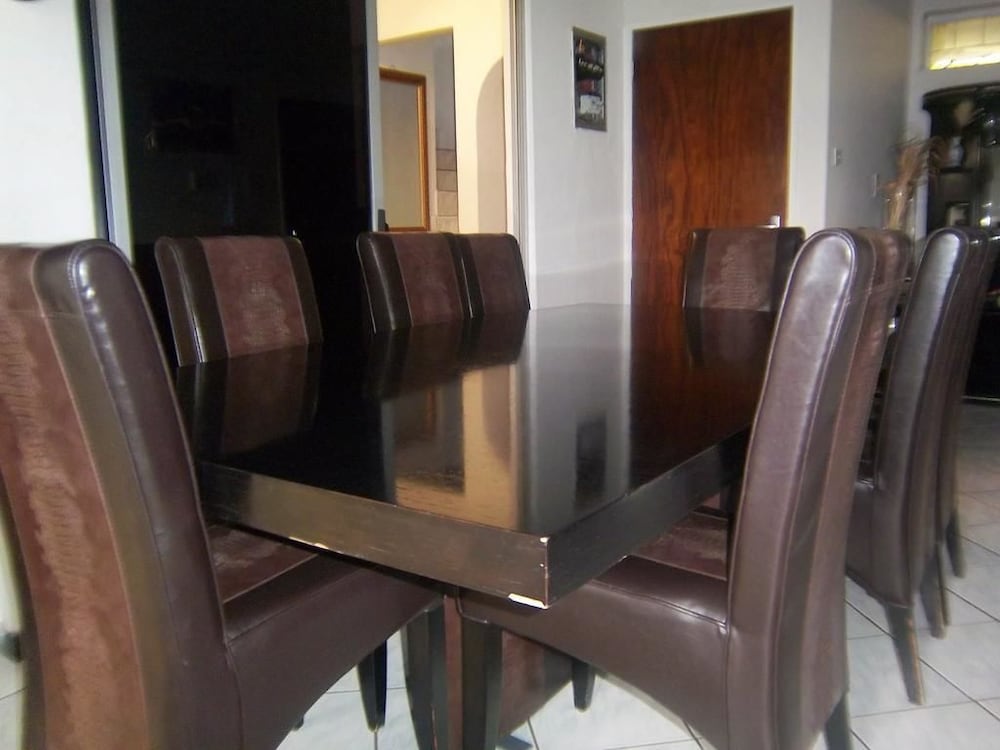 Franchise Sister Guest House
