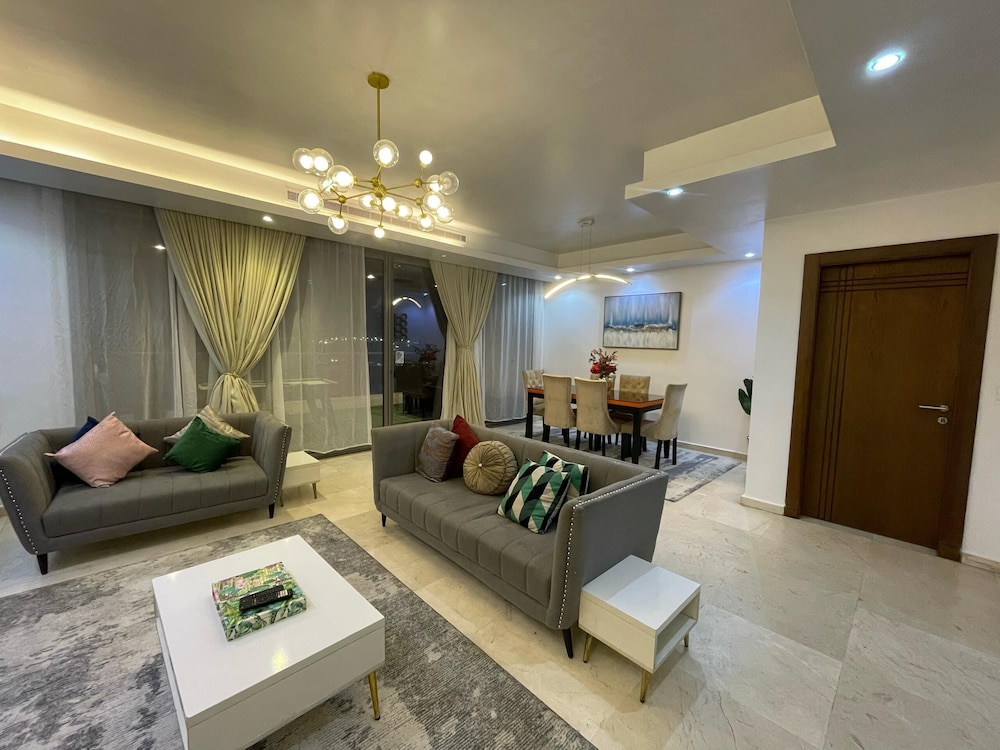 2beroom Apartments in Eko Atlantic City