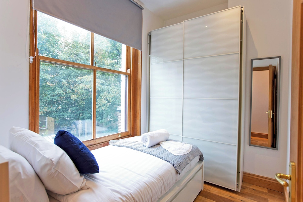Imperial Earls Court Apartments