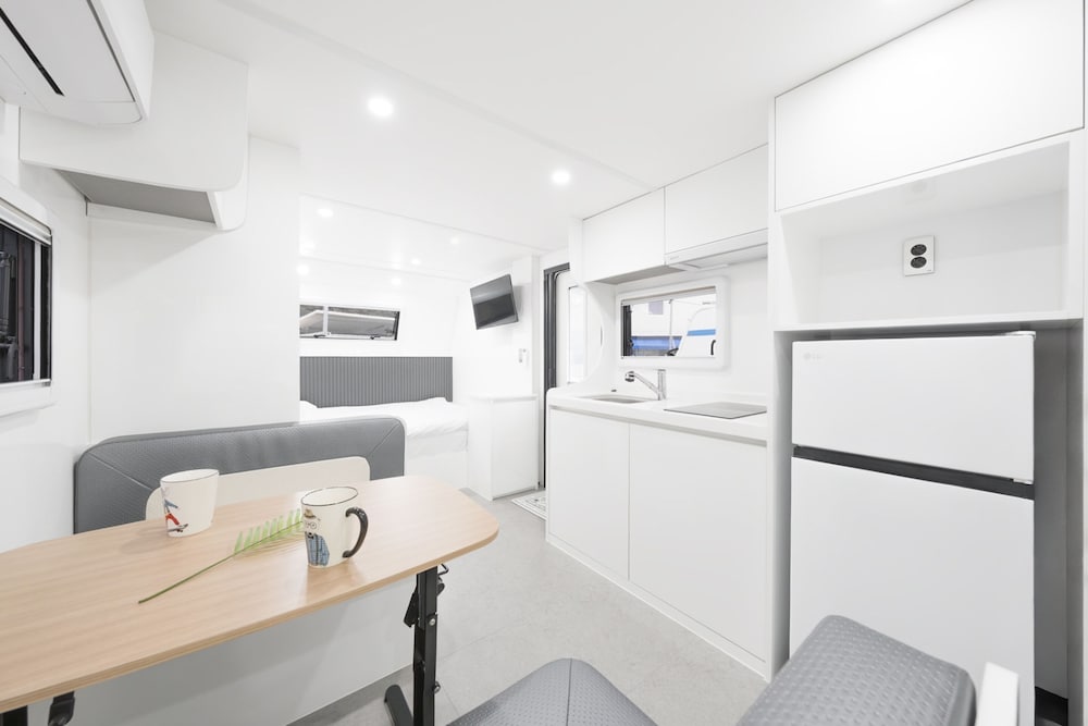 Gangneung Pinehill Park Pension&caravan