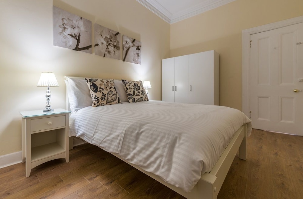 Belhaven Apartment