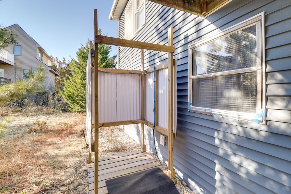 Beach Plum Manor 4 Bedroom Home