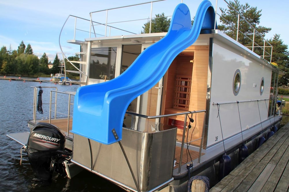 Houseboat Jyväskylä