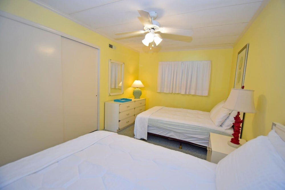Ocean Place 315 2 Bedroom Condo by RedAwning view 4