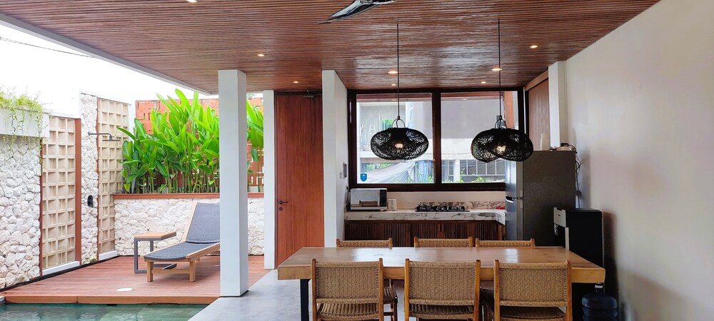 Villa Casanaya Pererenan Canggu