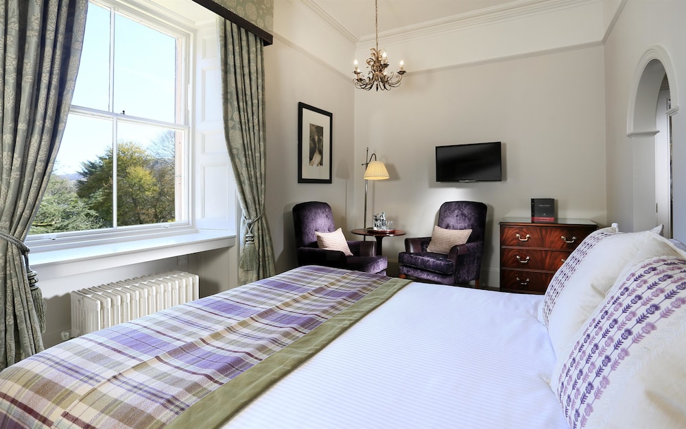 Penrith Vacations - Macdonald Leeming House - Property Image 41