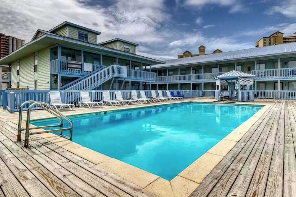 Leo s Place - 2 Bed With Pool Beaches Dining