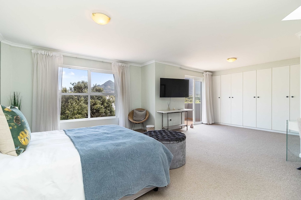 3 Bedroom Family Apartment Beach Club - Houtbay