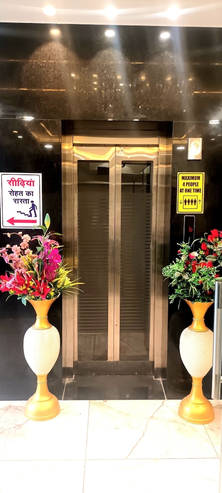 HOTEL AMARESH