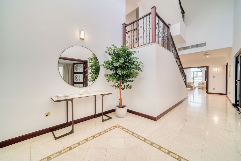 Signature Palm Villas - Mint Stay