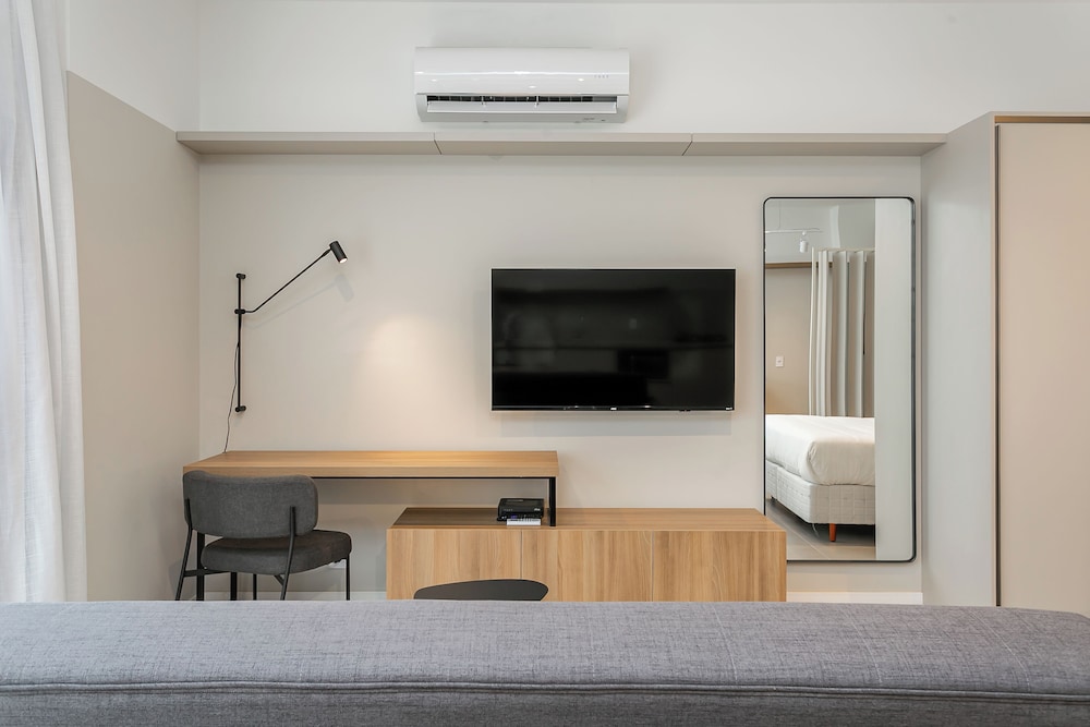 Studios Tower by Viva - Prédio com piscina e estacionamento no centro de Floripa