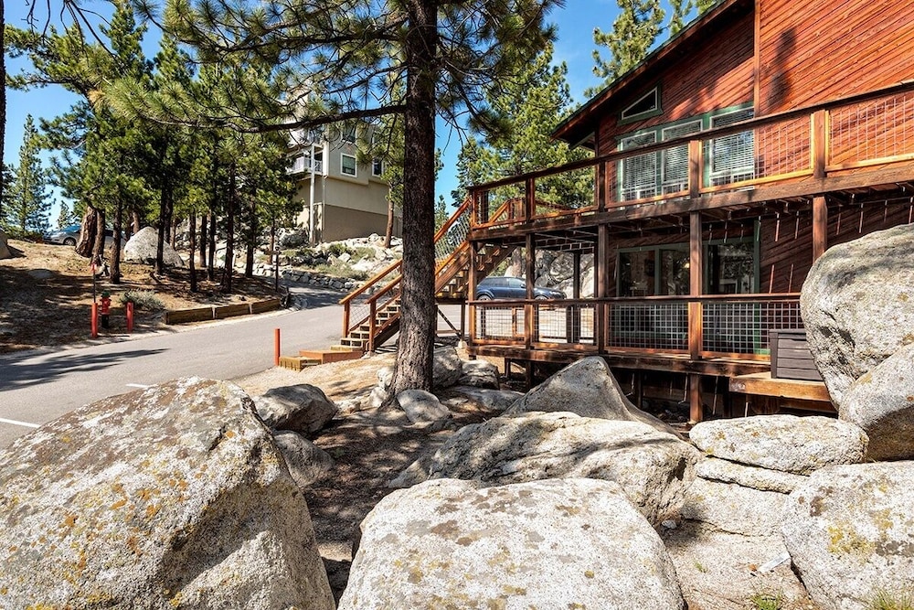 Snowflake Chalet 2 Bedroom Condo