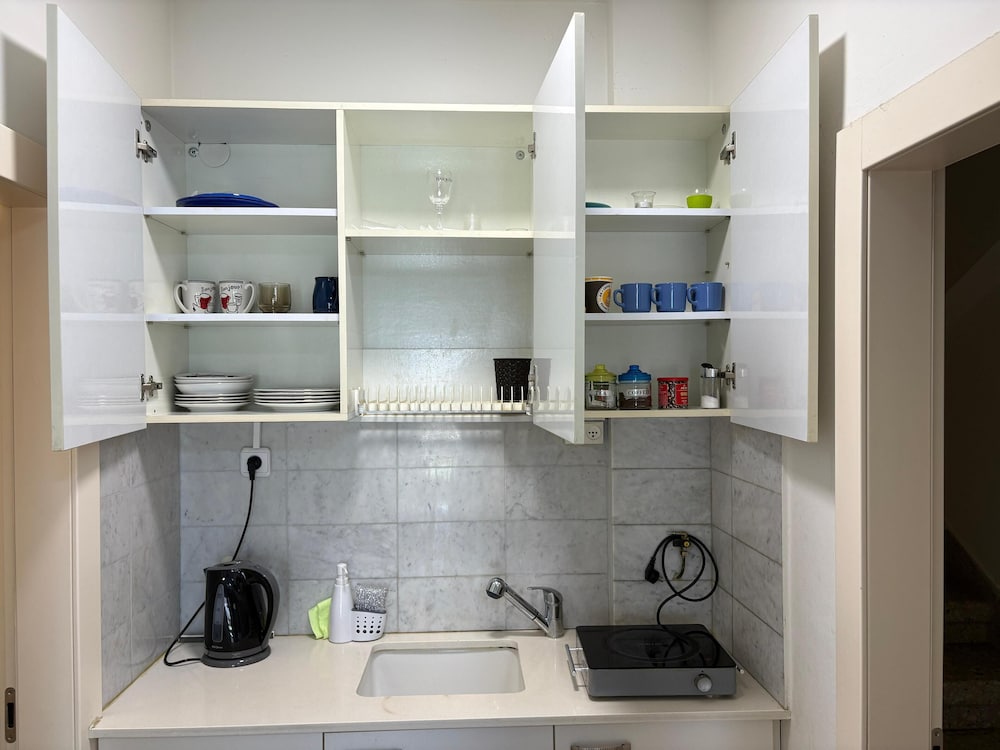 Kfar Saba Guesthouse
