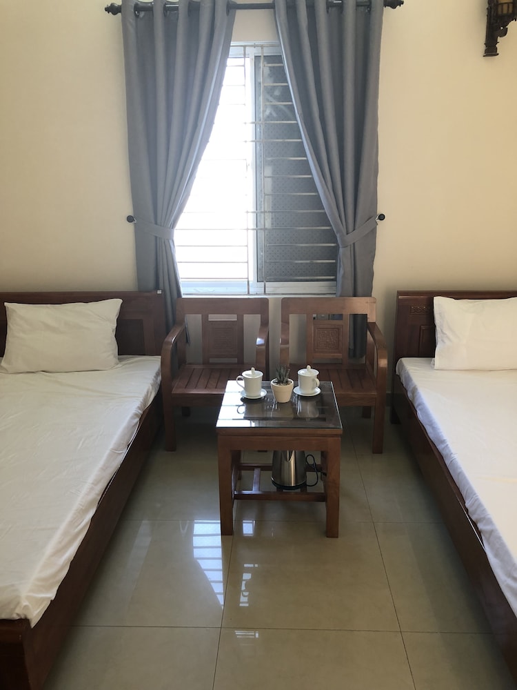 Three Palms Homestay