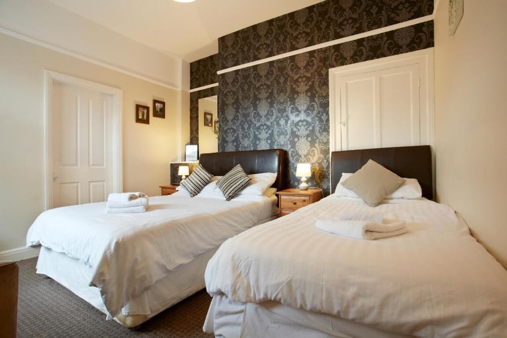 Number 34 Bed and Breakfast