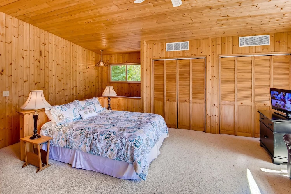 Beechwood Lakehouse