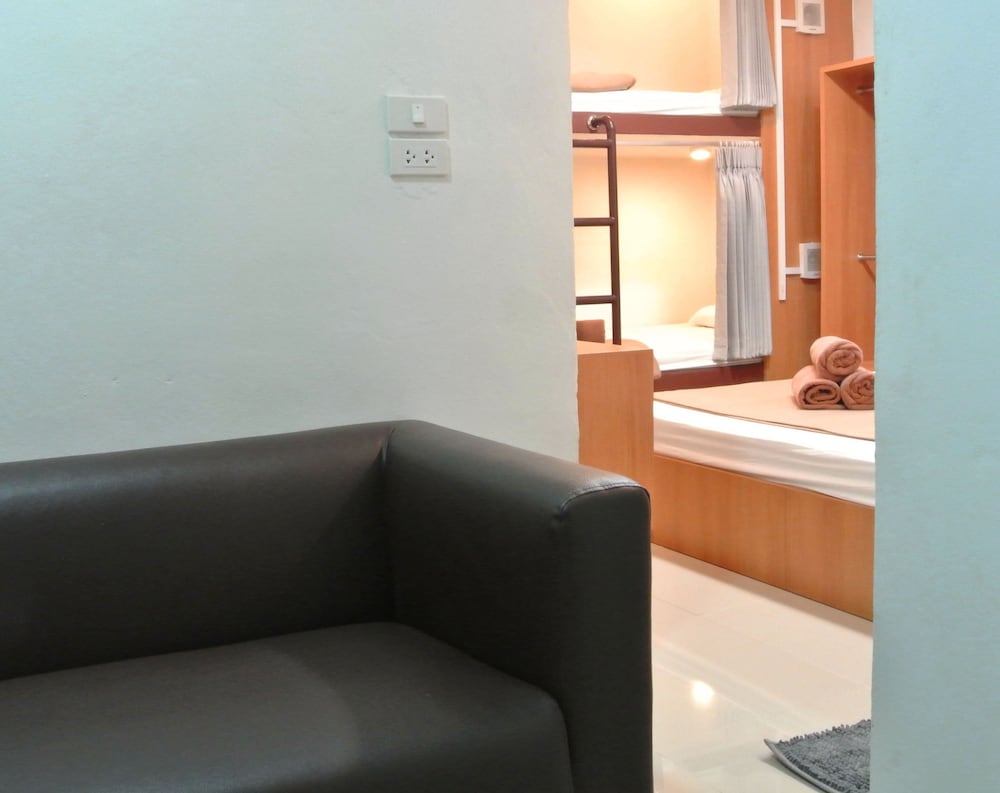 Express Hostel
