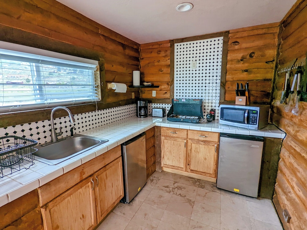 Lakeview Cabin