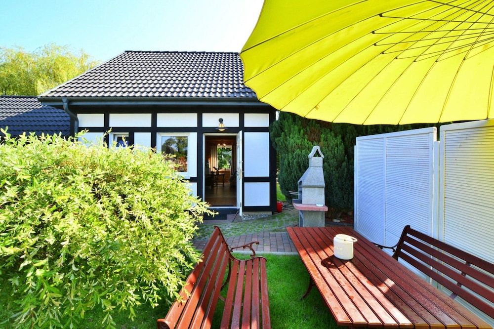 Holiday Home Lacko Near Baltic Beach