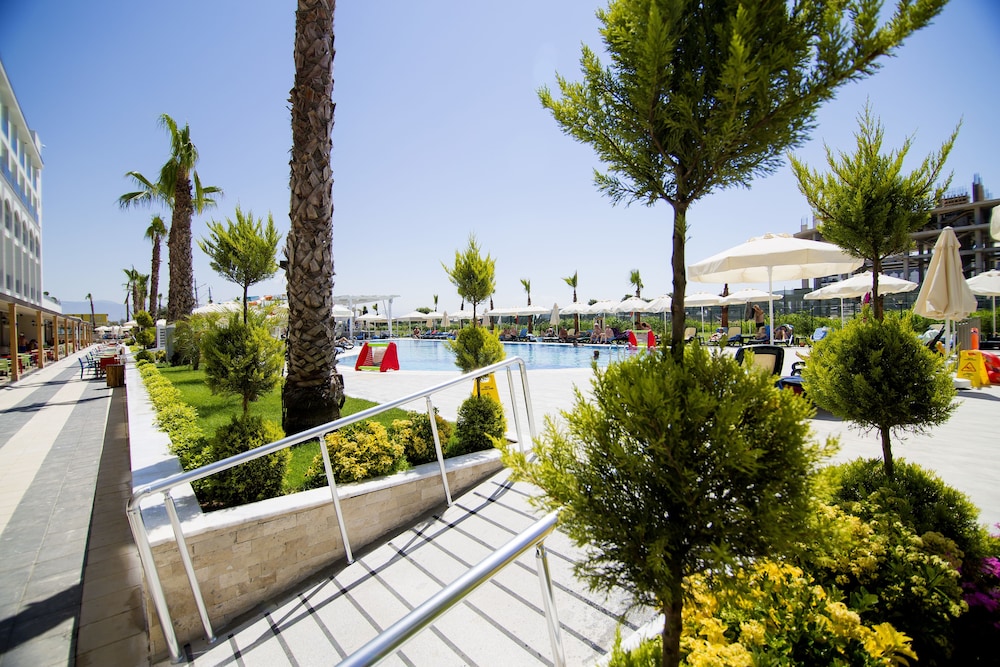 Port River Hotel - All Inclusive