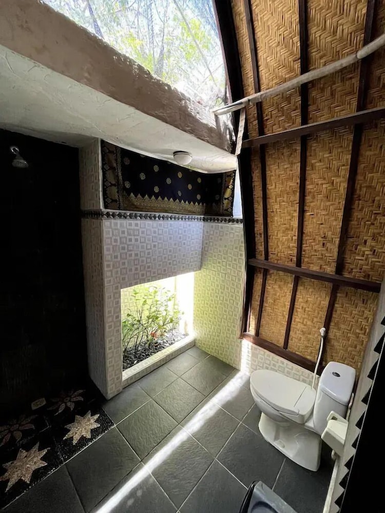 Nelly Homestay