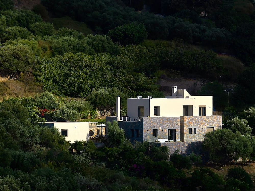 Villa Adagio view 5